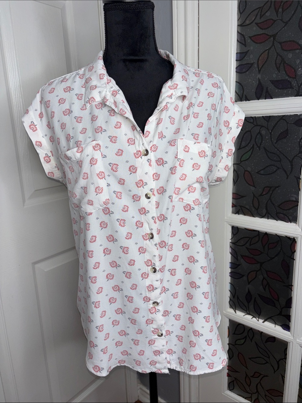 JACHS Girlfriend White Button-Front Shirt with Pink Floral Print